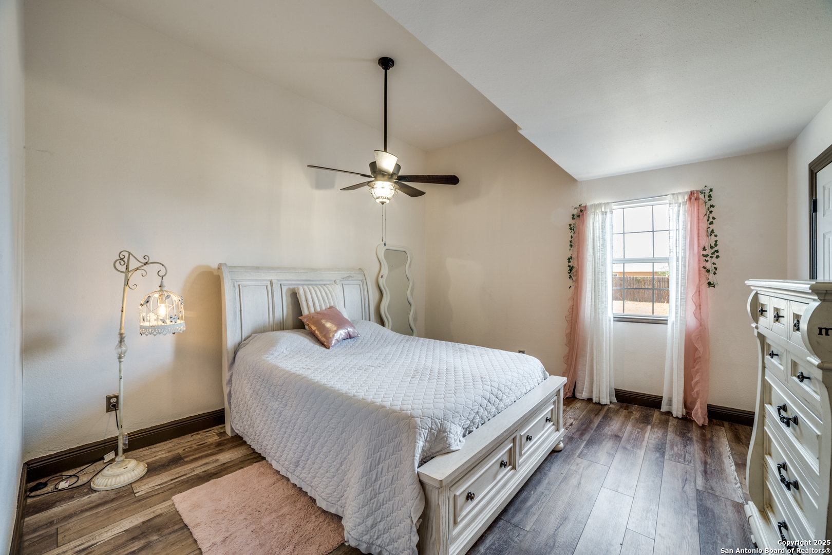 160 County Road 6860 Natalia TX 78059