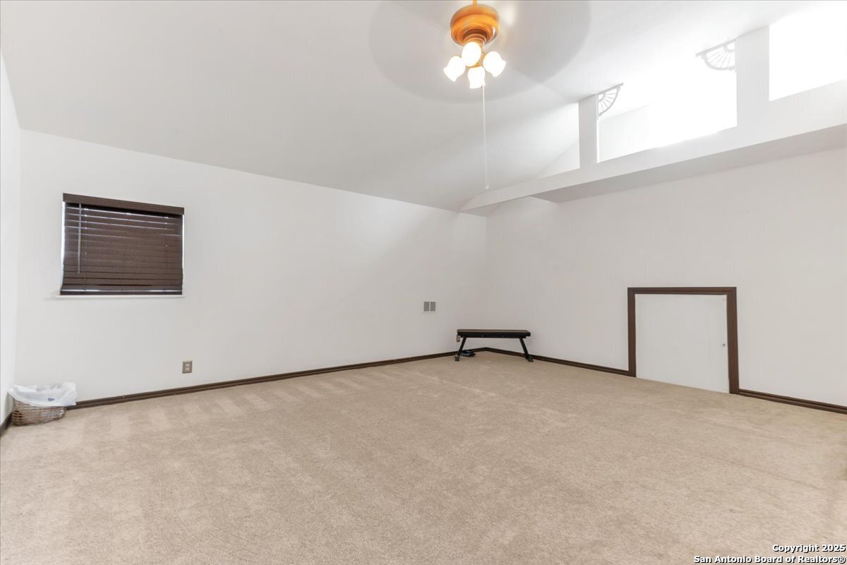 160 County Road 6860 Natalia TX 78059