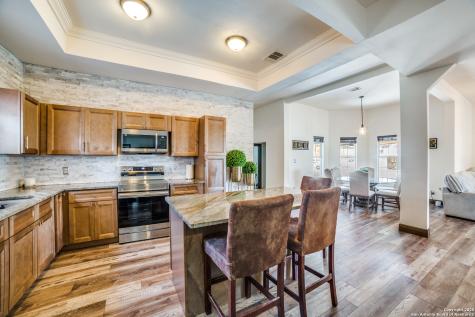 160 County Road 6860 Natalia TX 78059