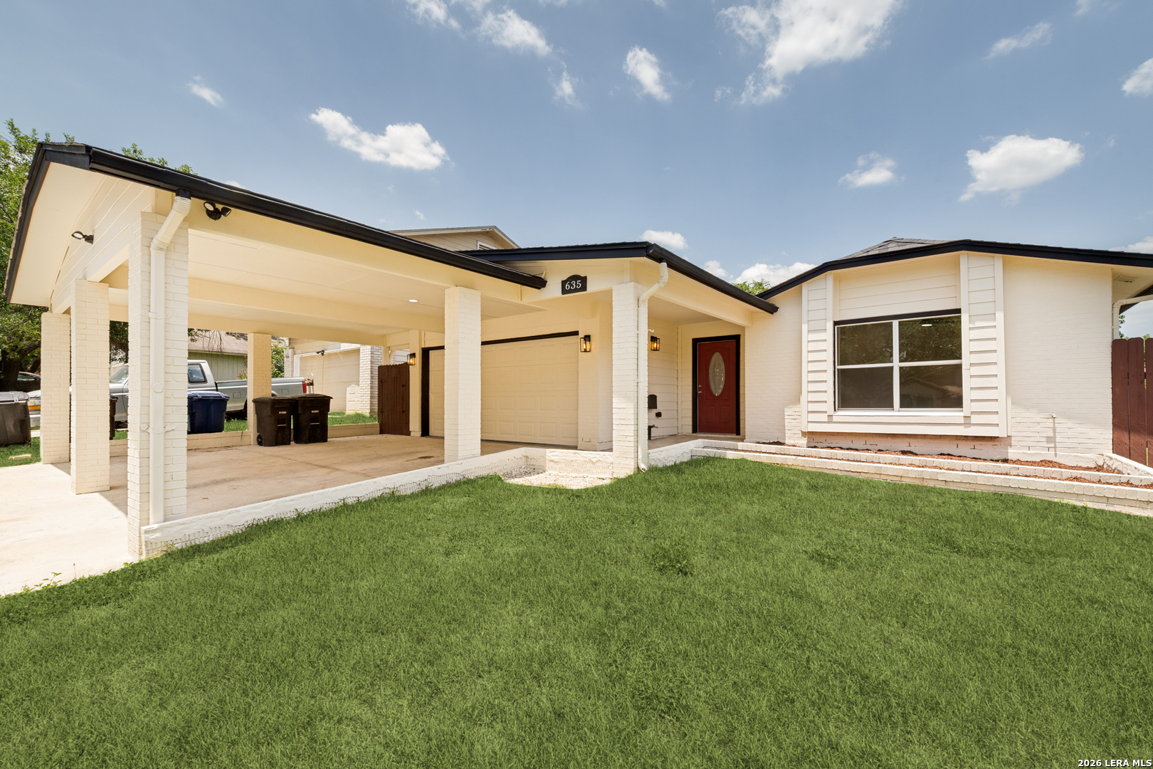 635 Cypresscliff Drive San Antonio TX 78245