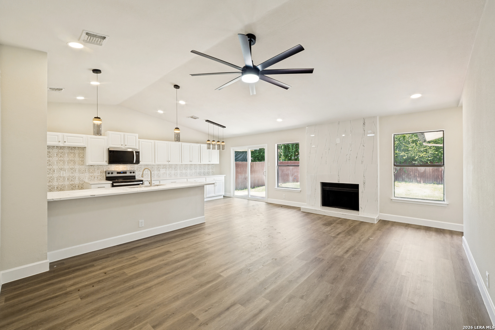 635 Cypresscliff Drive San Antonio TX 78245