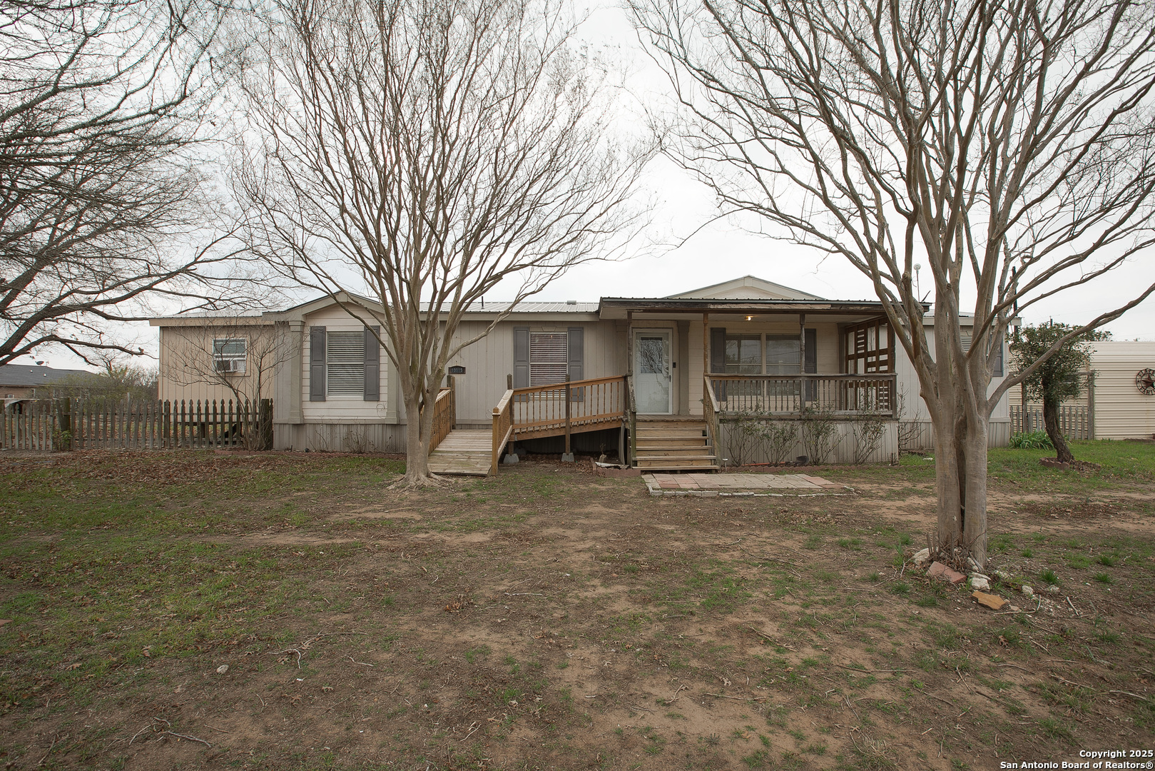 10015 County Road 5735 Castroville TX 78009