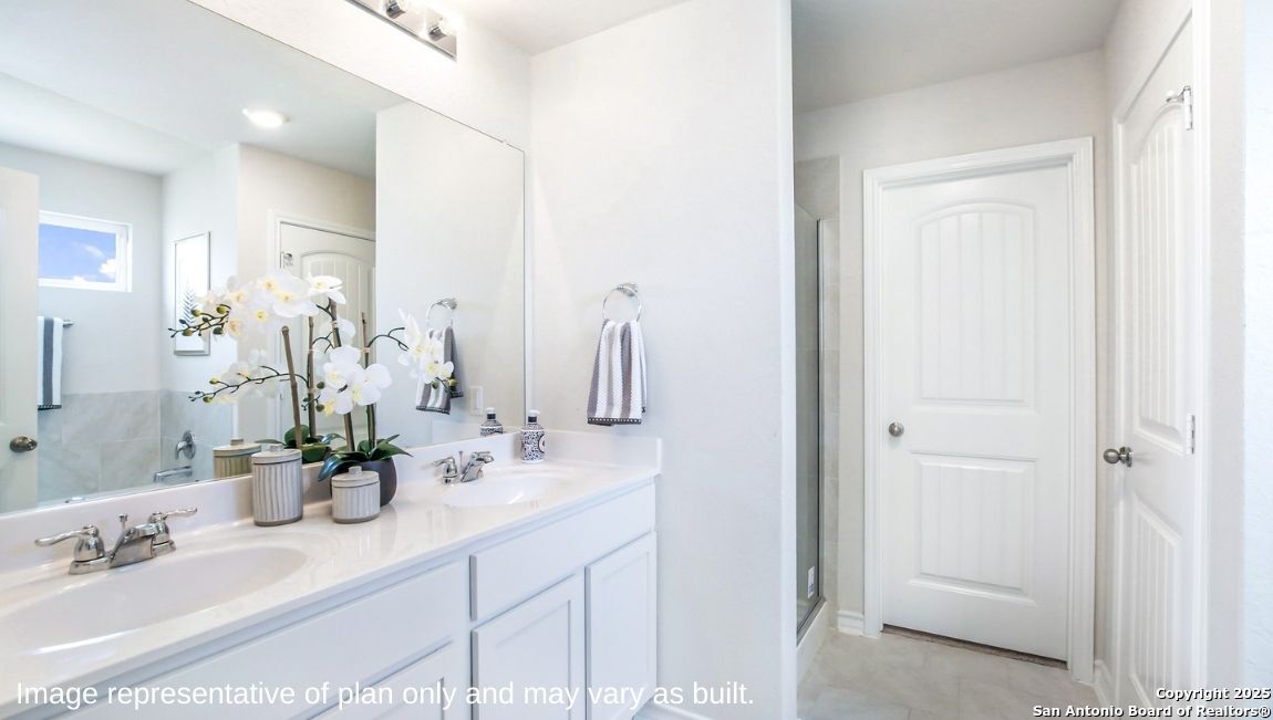 1735 Lavender Creek San Antonio TX 78245