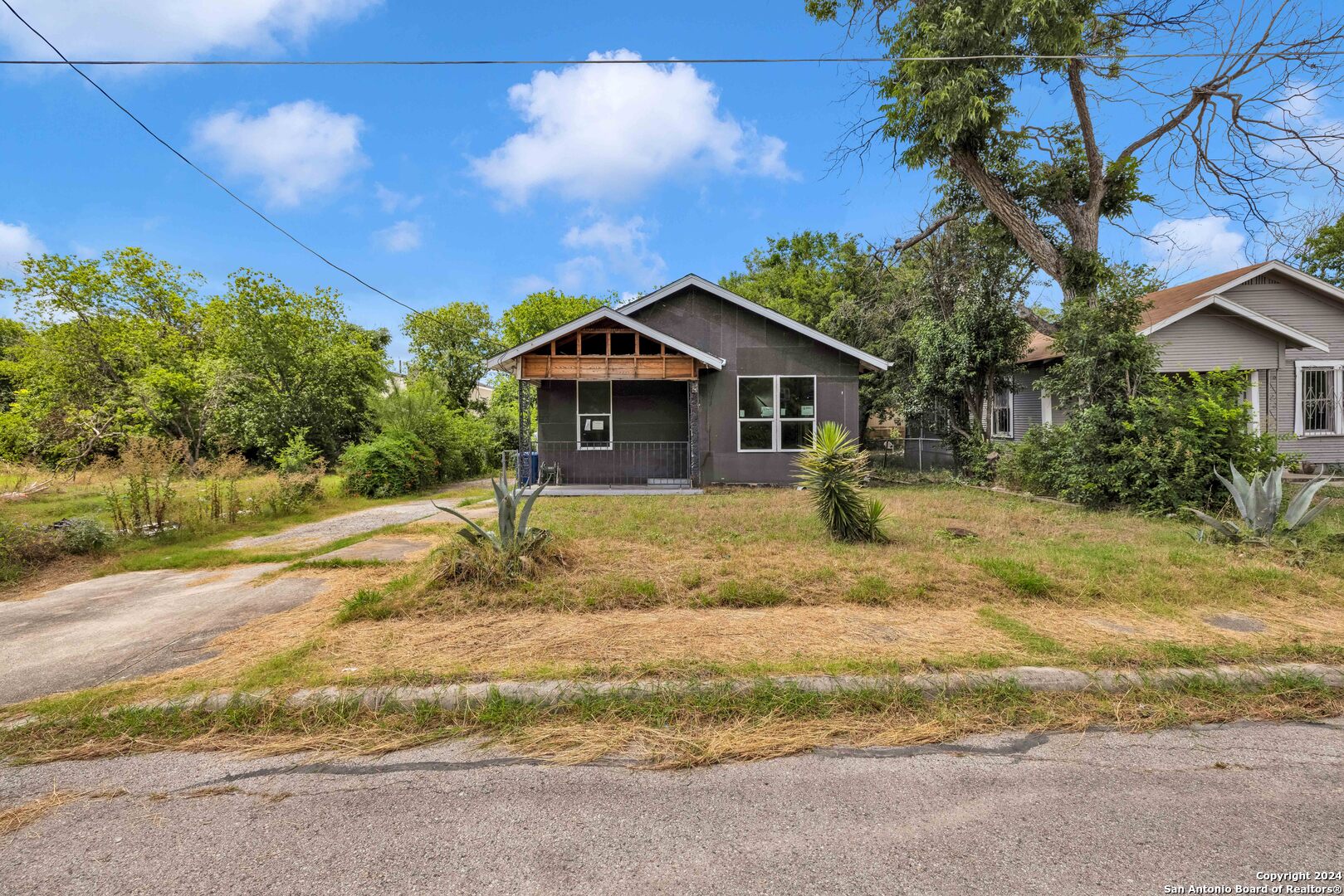 1422 Paso Hondo San Antonio TX 78202