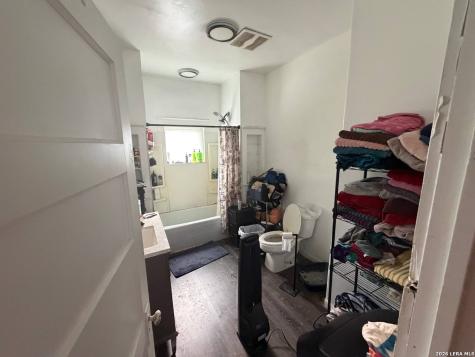 703 N High Street Uvalde TX 78801