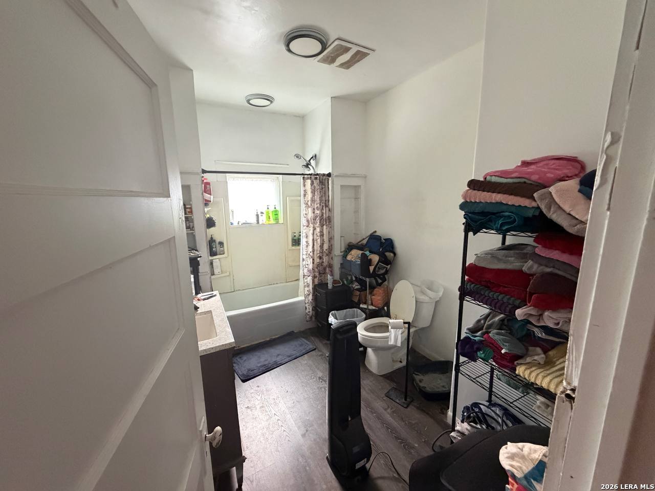 703 N High Street Uvalde TX 78801
