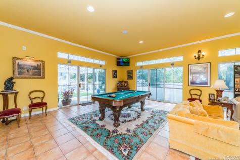 7226 N Vandiver Road San Antonio TX 78209