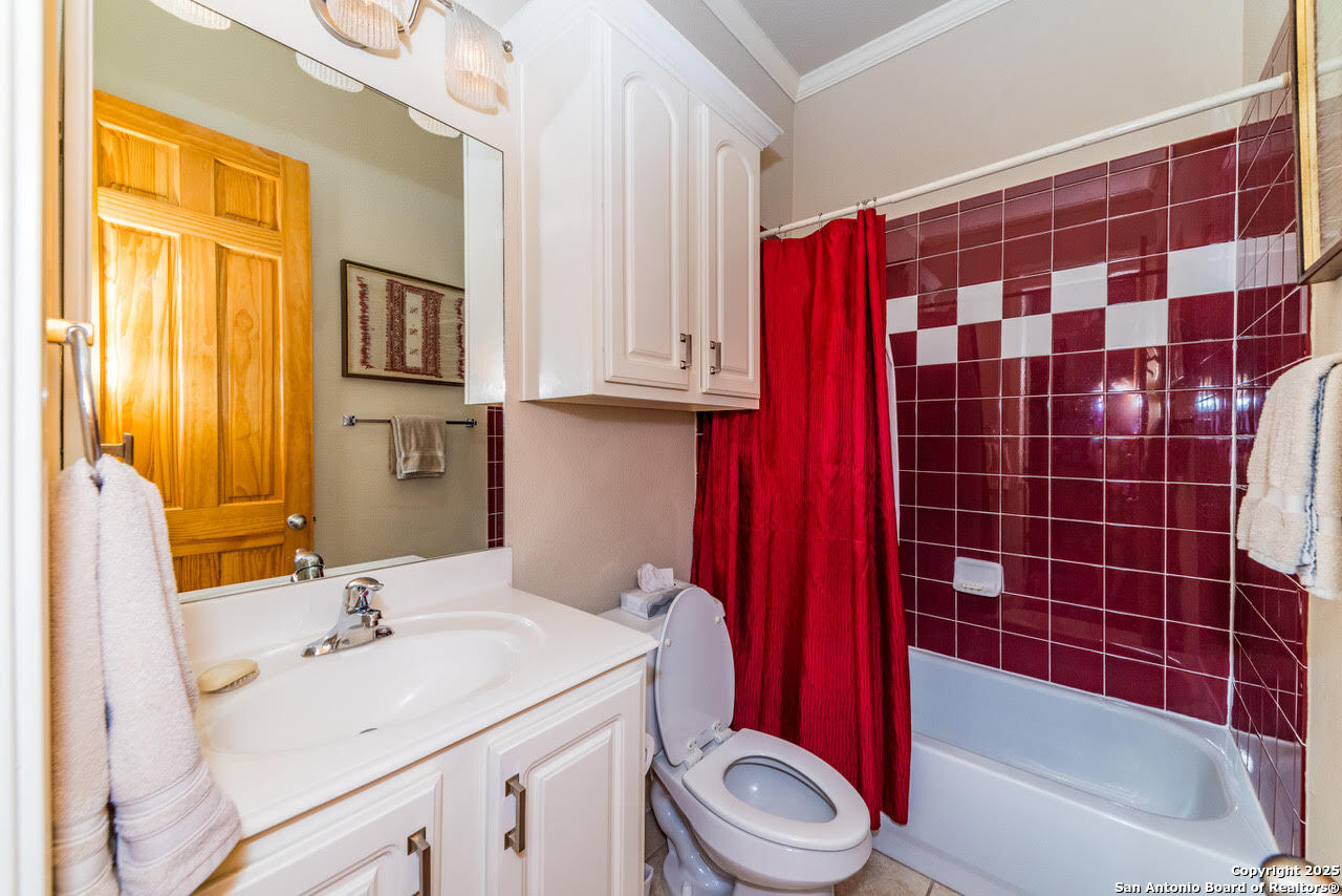 7226 N Vandiver Road San Antonio TX 78209