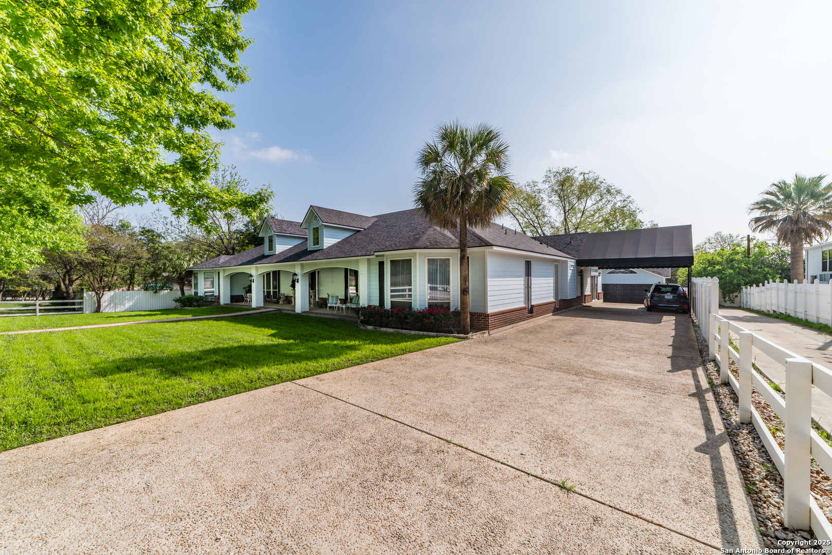 7226 N Vandiver Road San Antonio TX 78209
