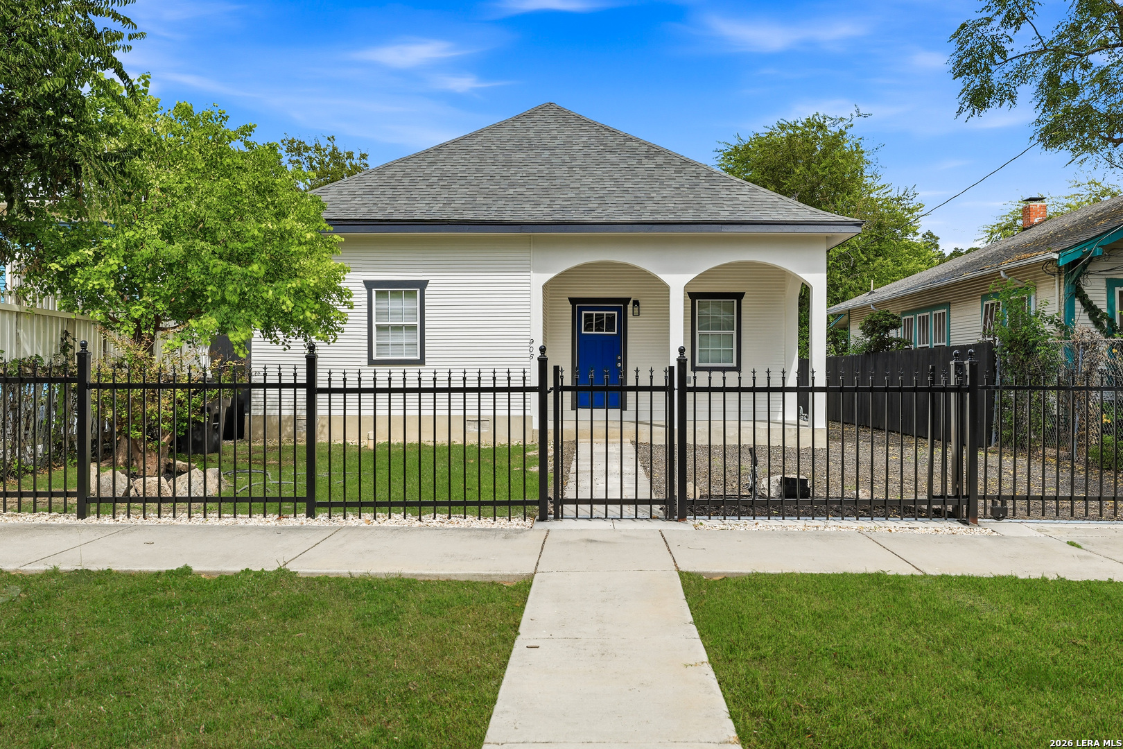 905 Lamar Street San Antonio TX 78202