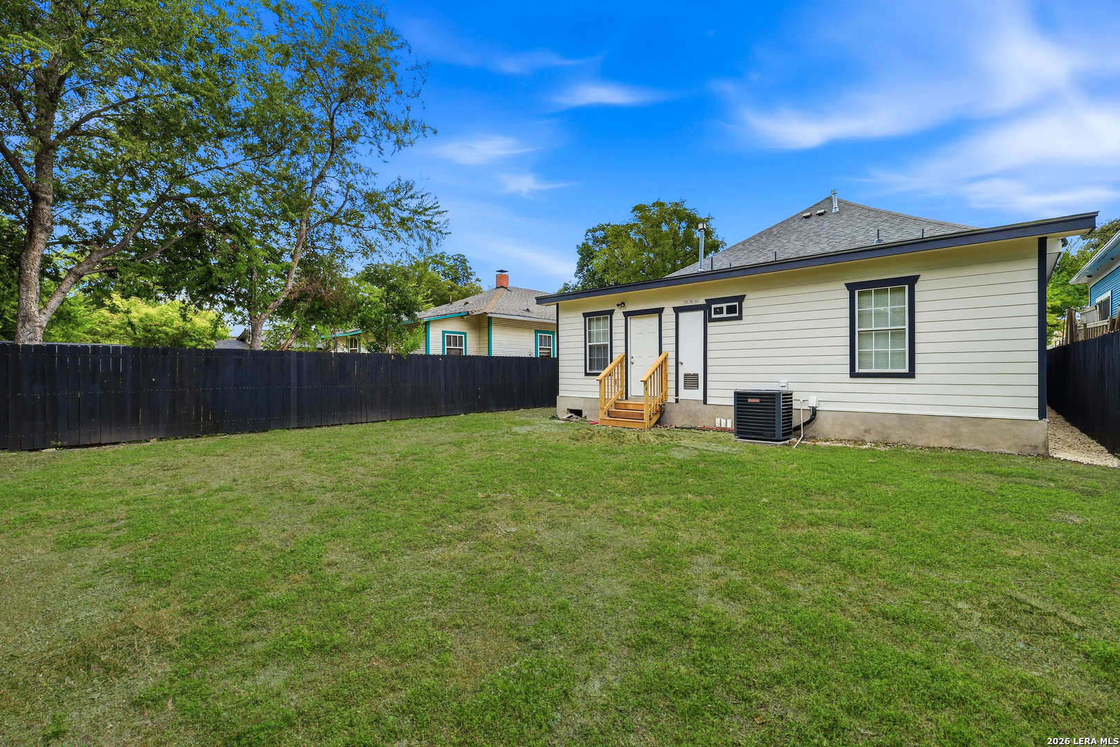 905 Lamar Street San Antonio TX 78202