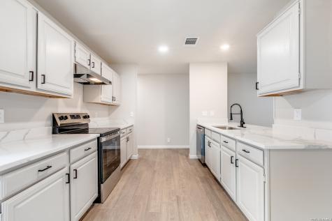 6107 John Chapman San Antonio TX 78240