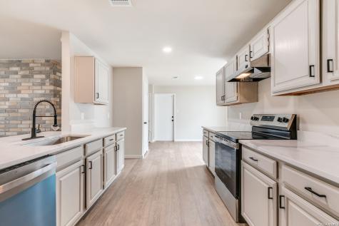 6107 John Chapman San Antonio TX 78240