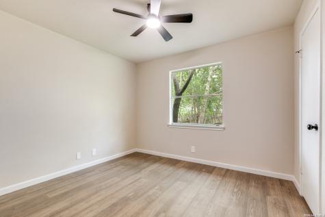 6107 John Chapman San Antonio TX 78240