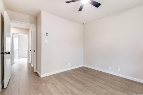6107 John Chapman San Antonio TX 78240