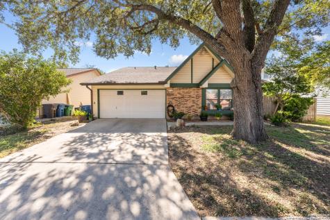 10422 Country Bluff San Antonio TX 78240