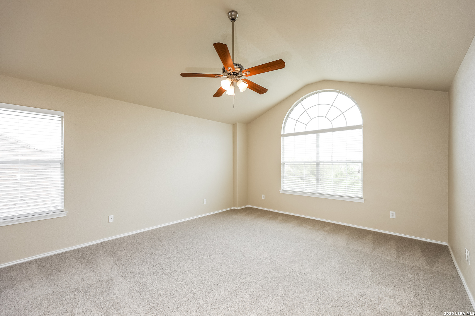 5731 White Oak Cove San Antonio TX 78253