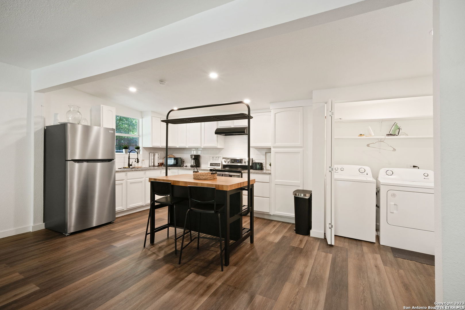 216 Milton San Antonio TX 78209
