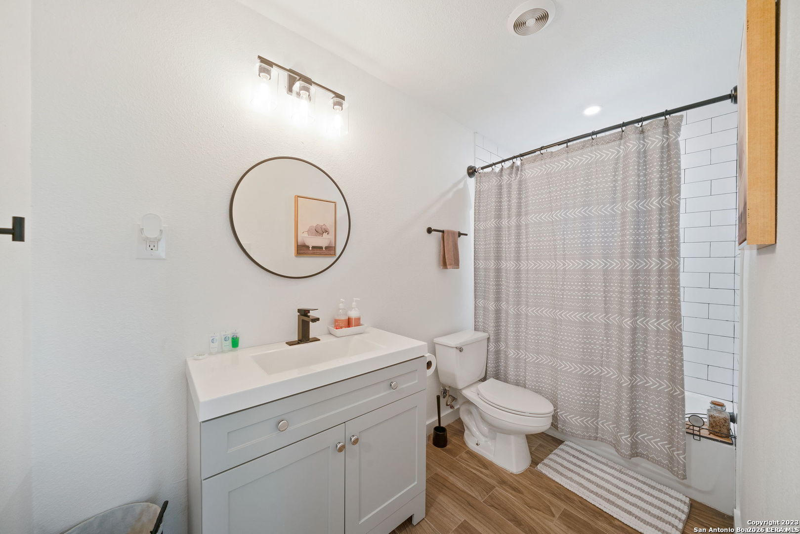 216 Milton San Antonio TX 78209