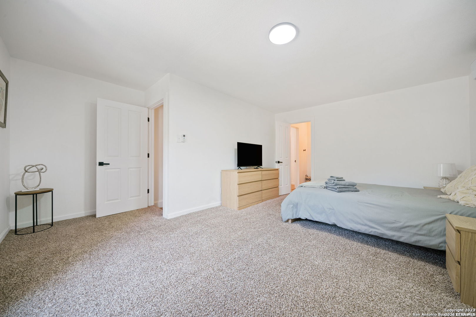 216 Milton San Antonio TX 78209