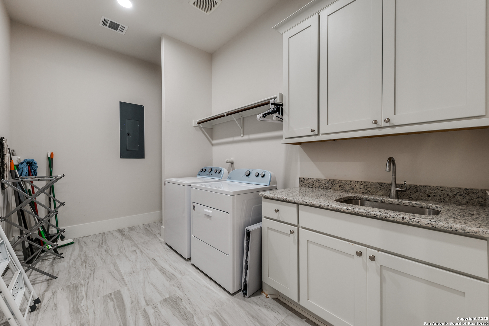 3826 Luz Del Faro San Antonio TX 78261