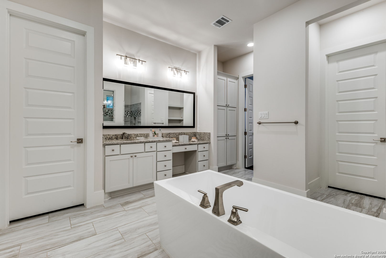 3826 Luz Del Faro San Antonio TX 78261