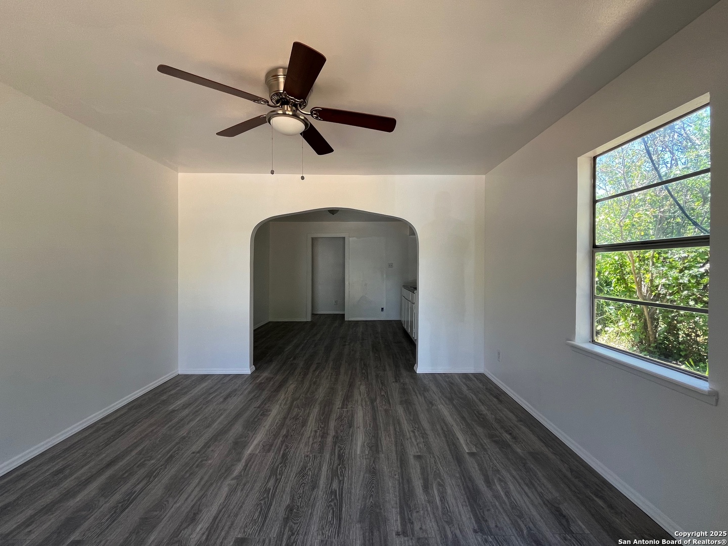 130 N Trevino Pearsall TX 78061