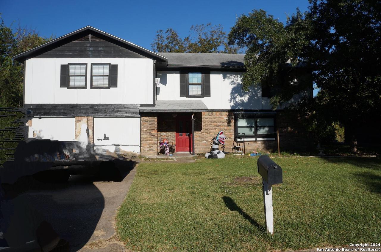 2011 Avenue T Huntsville TX 77340