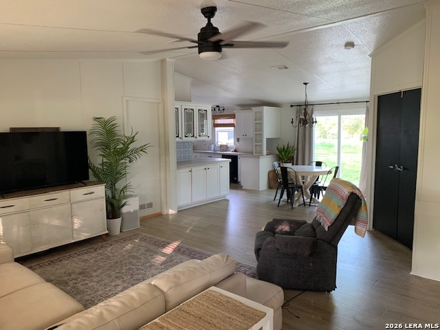 321 Elm Drive Mcqueeney TX 78123
