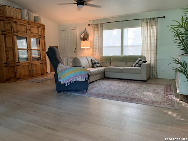 321 Elm Drive Mcqueeney TX 78123
