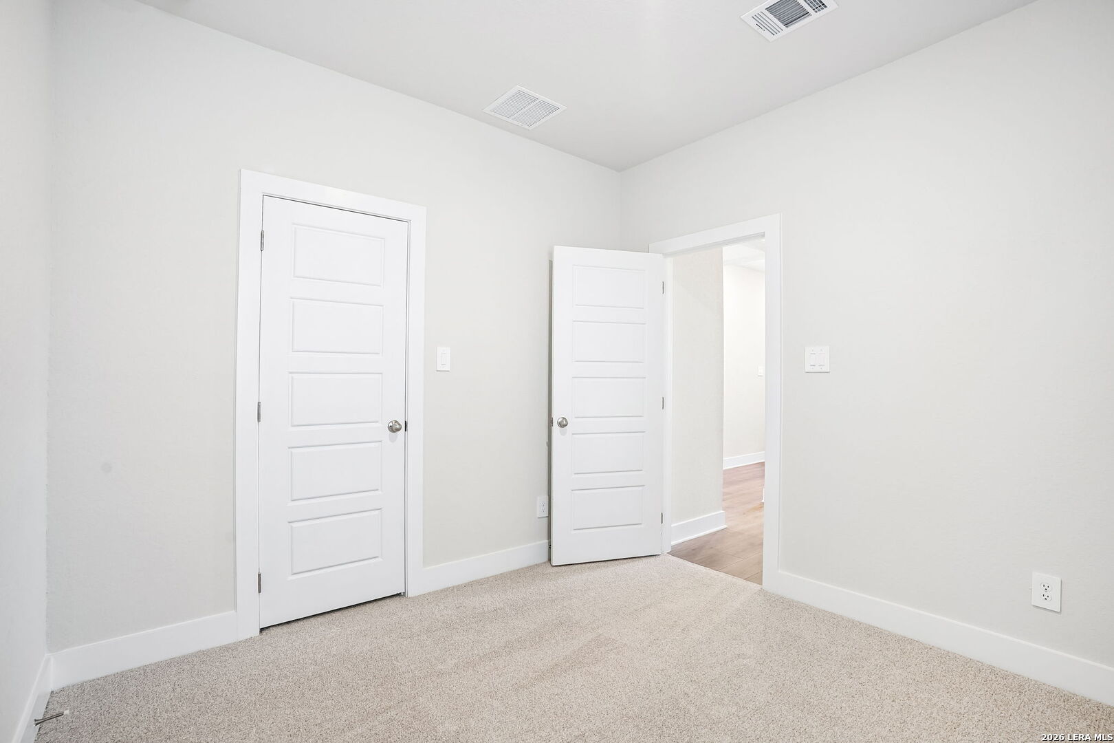 15843 Comanche Owl San Antonio TX 78233