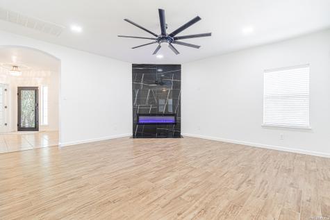 1003 Atkins Bay San Antonio TX 78245