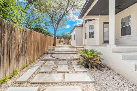 1003 Atkins Bay San Antonio TX 78245