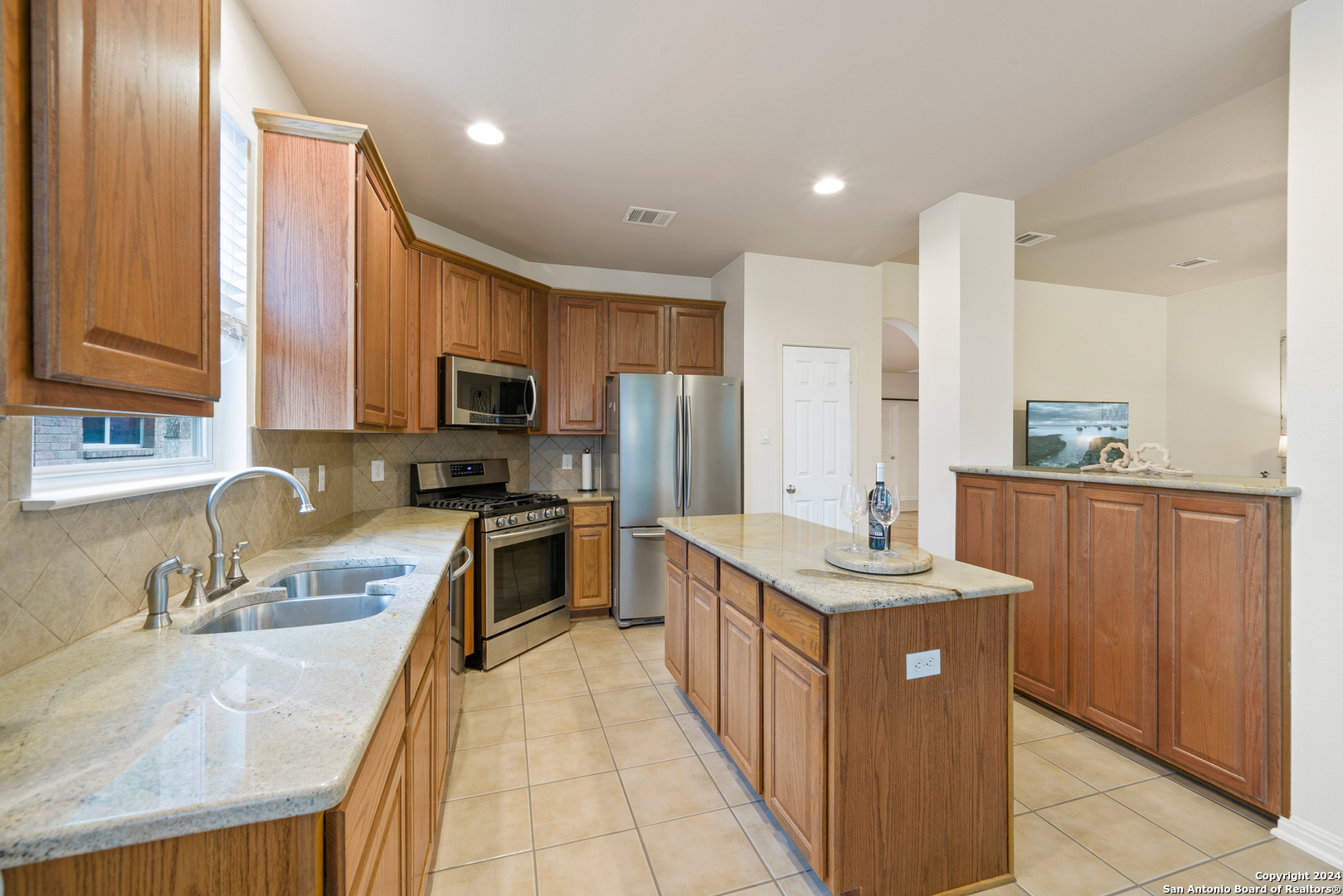 1711 Mountain San Antonio TX 78258