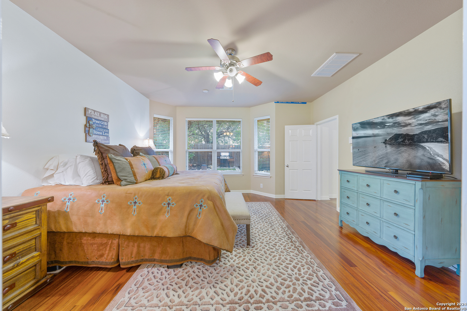 1711 Mountain San Antonio TX 78258