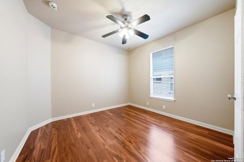 1711 Mountain San Antonio TX 78258