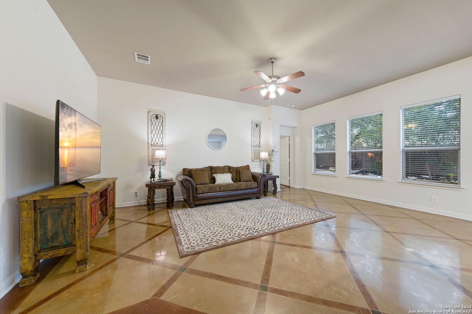 1711 Mountain San Antonio TX 78258
