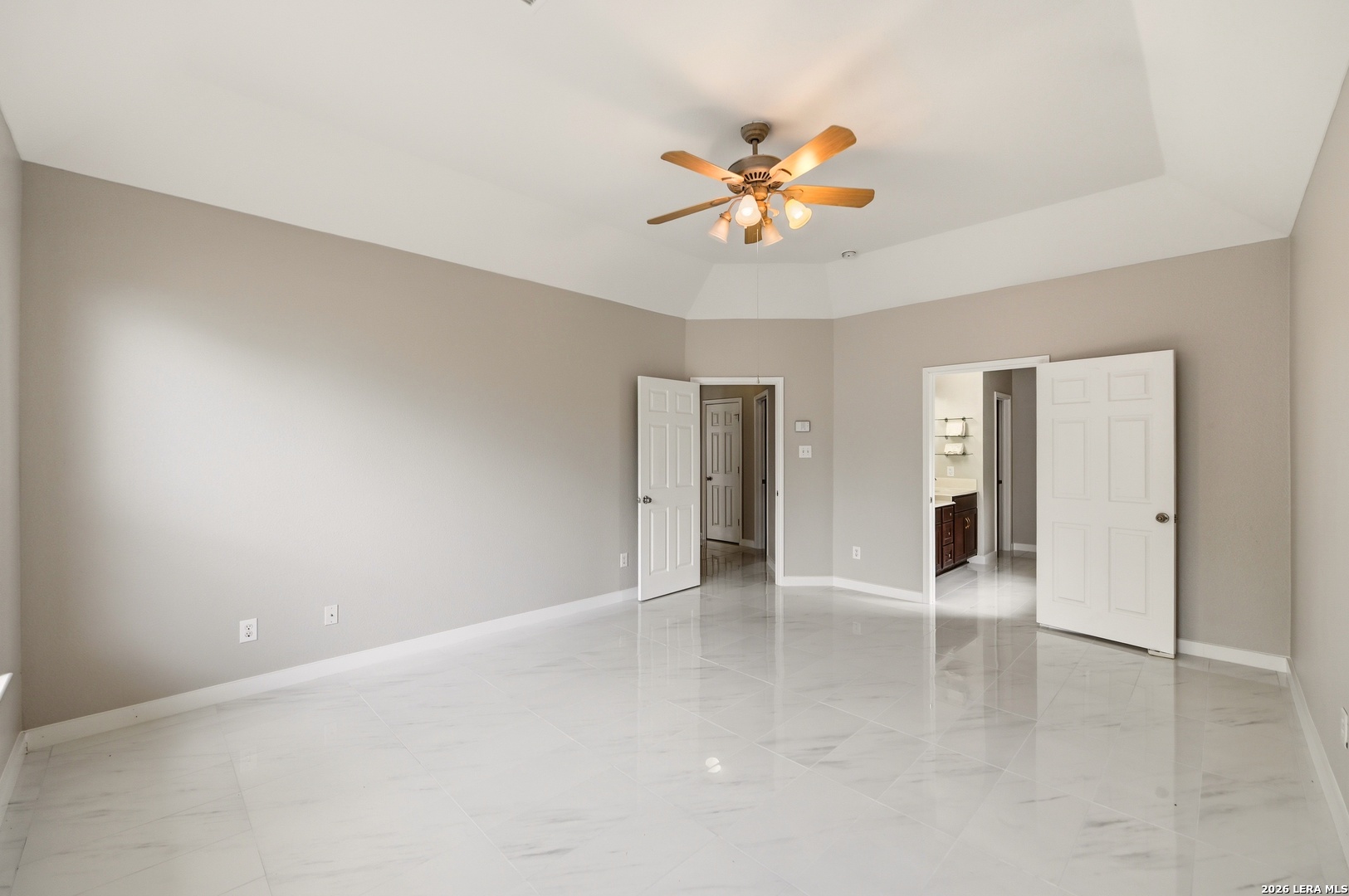 406 Primavera Loop Kyle TX 78640