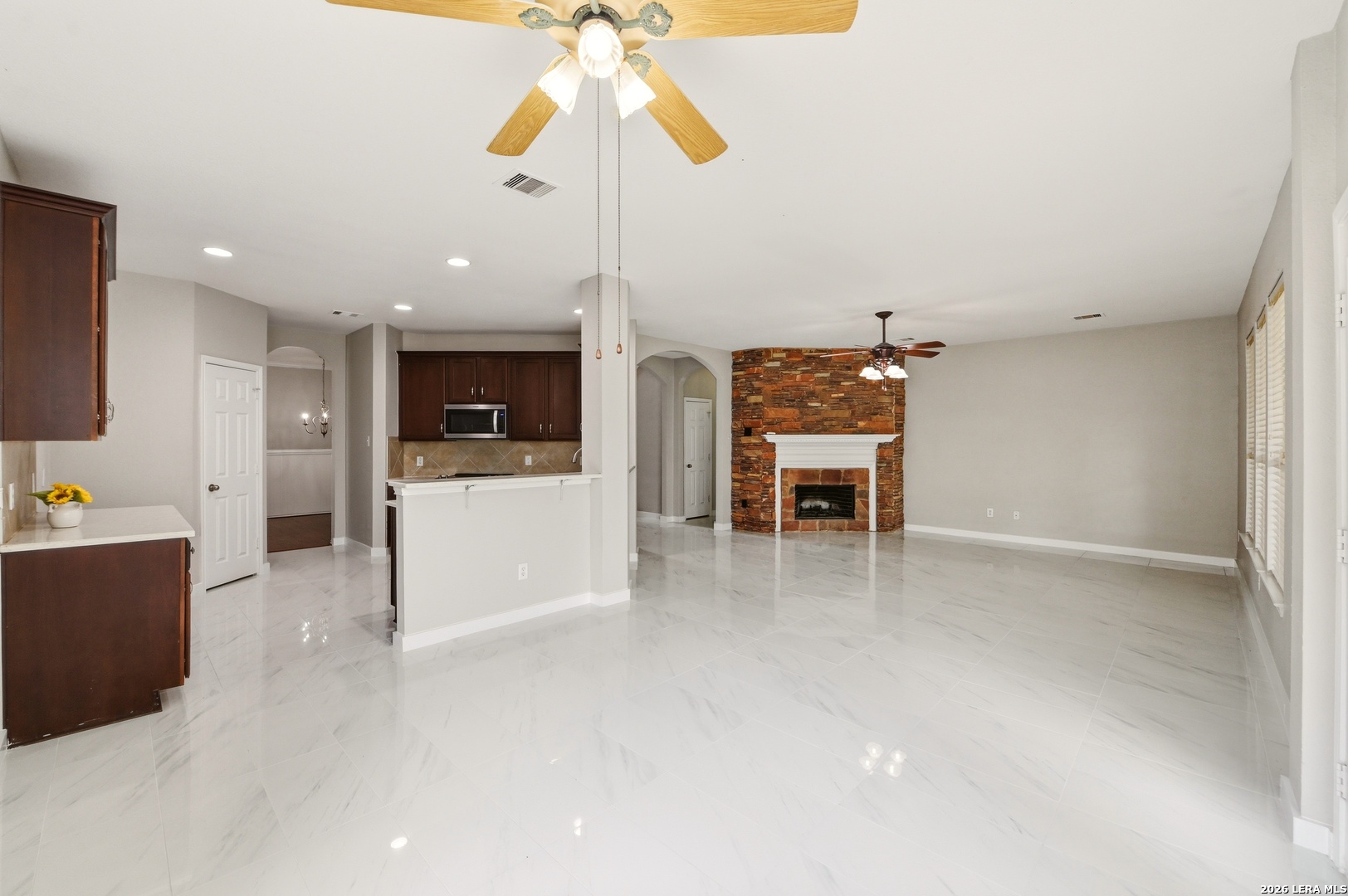 406 Primavera Loop Kyle TX 78640
