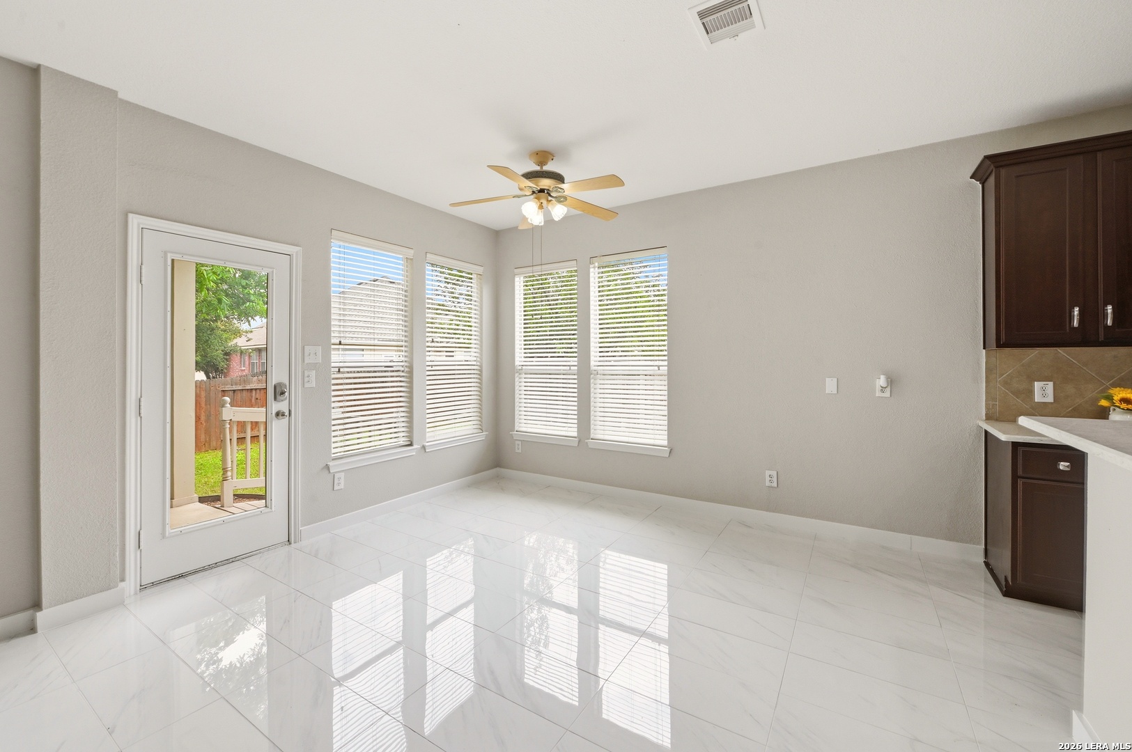 406 Primavera Loop Kyle TX 78640