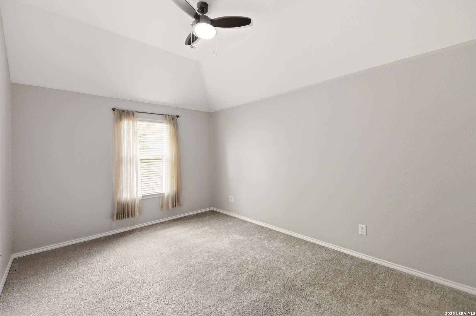 406 Primavera Loop Kyle TX 78640