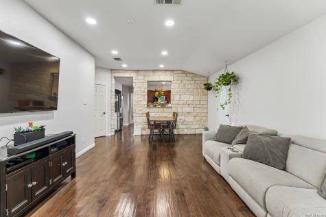11138 Buckskin Bend San Antonio TX 78254
