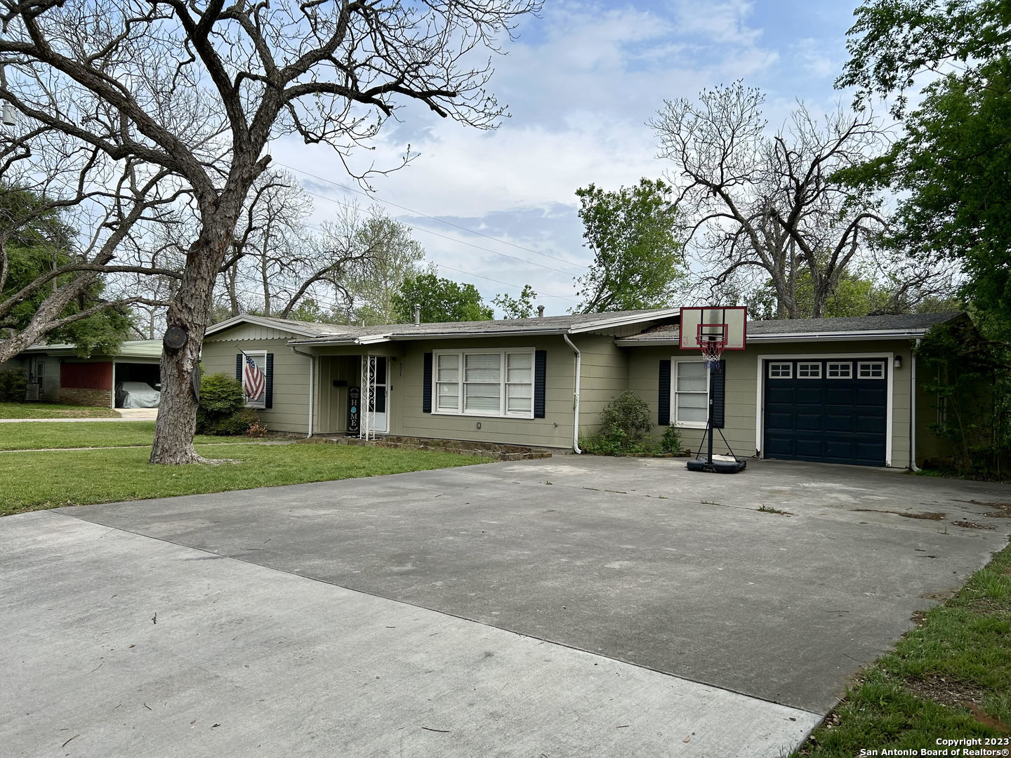 971 Jefferson Avenue Seguin TX 78155