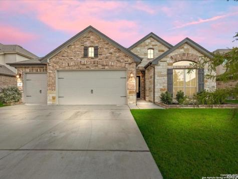 385 Valiant Valley Cibolo TX 78108