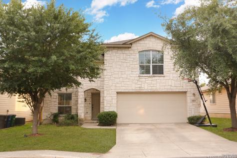 5203 Duke Field San Antonio TX 78227