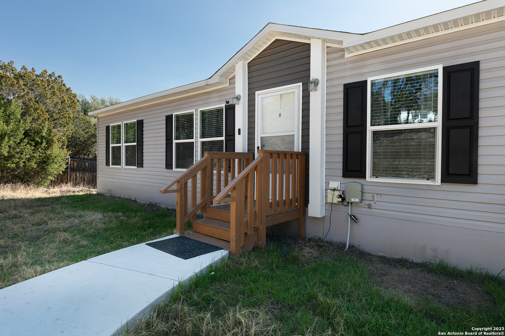 334 Kings Drive Canyon Lake TX 78133