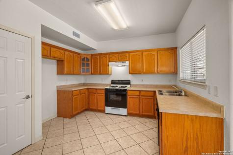 2313 Canopy Place El Paso TX 79936