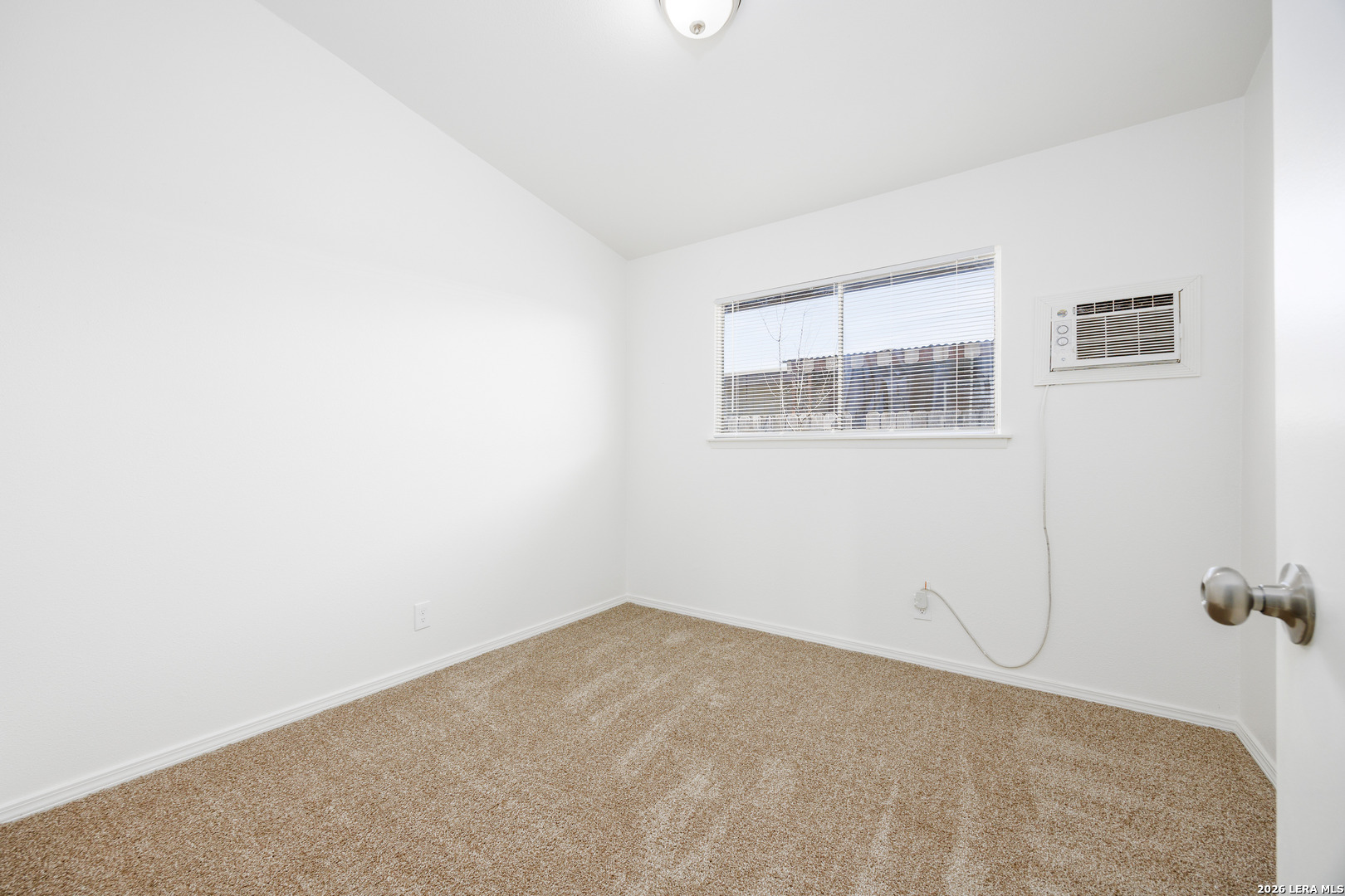 5119 Village Crest San Antonio TX 78218