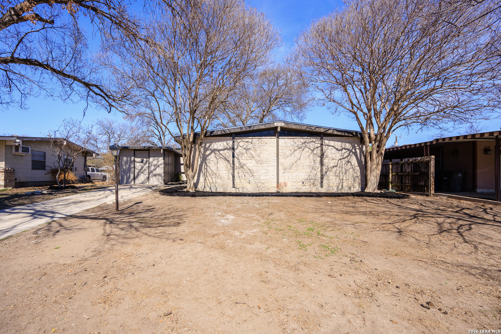 5119 Village Crest San Antonio TX 78218