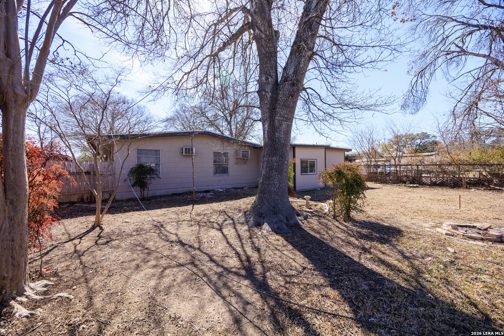 5119 Village Crest San Antonio TX 78218